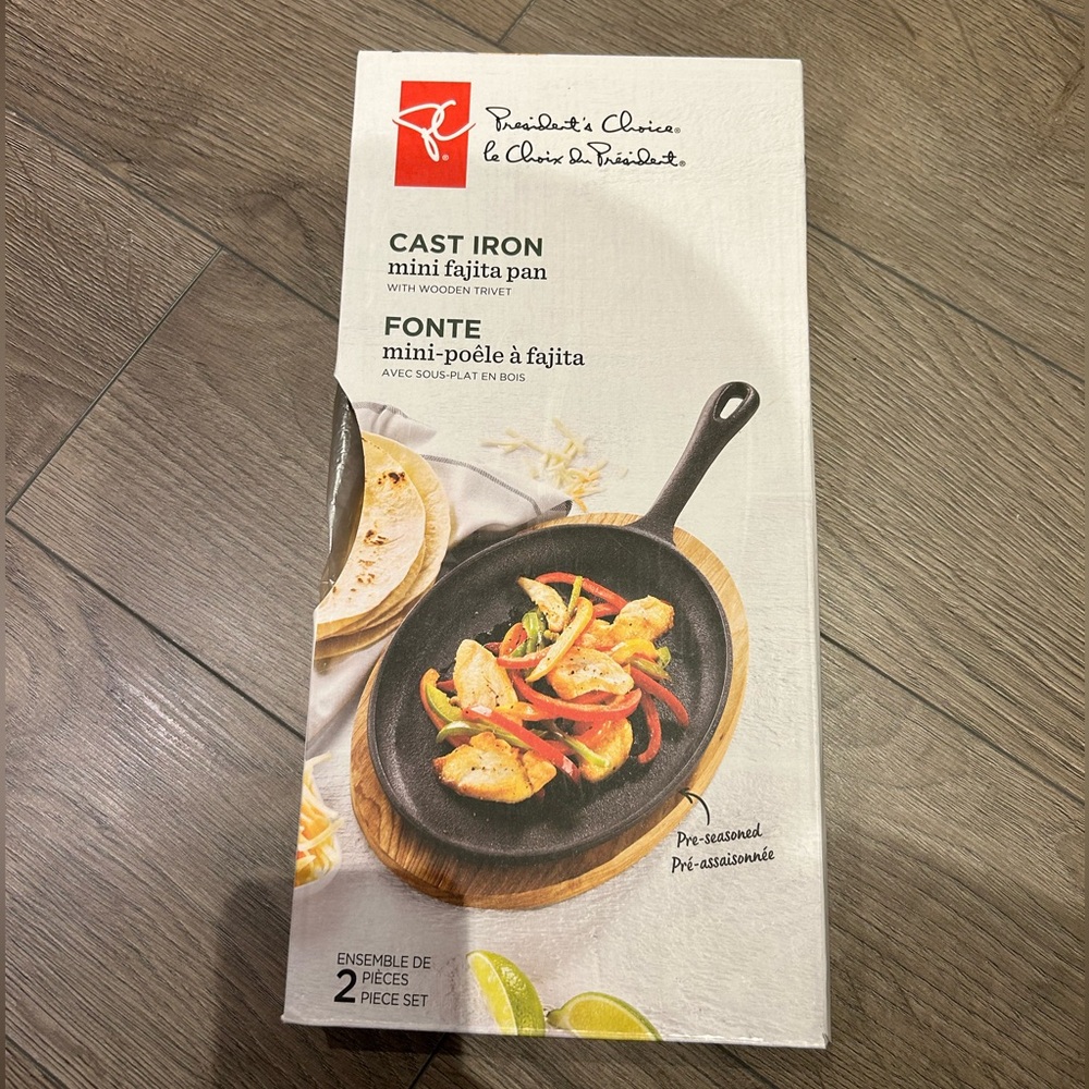 Cast iron mini fajita pan with trivet 🍳